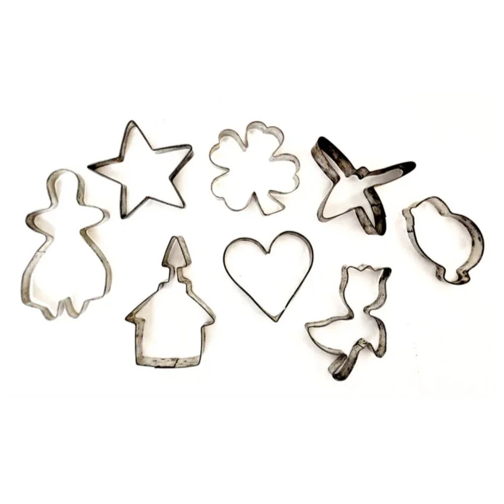 Antique Vintage Collectible Specialty Cookie Cutter Mixed Set